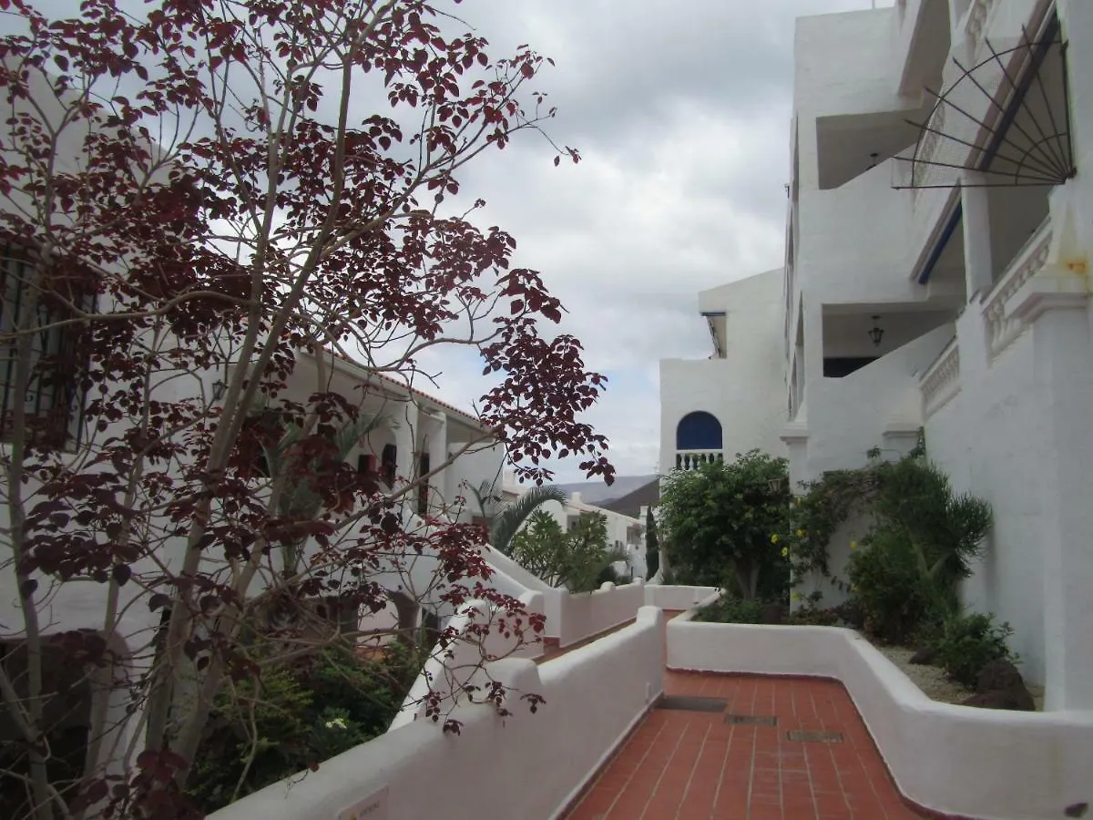 Los Cristianos Studio, Modern, Spacious, Pool,Wifi Arona  0*, Arona (Tenerife)