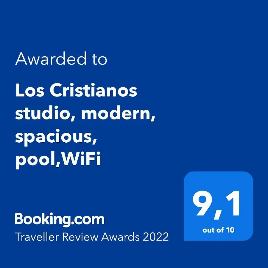 Los Cristianos studio, modern, spacious, pool,WiFi Arona