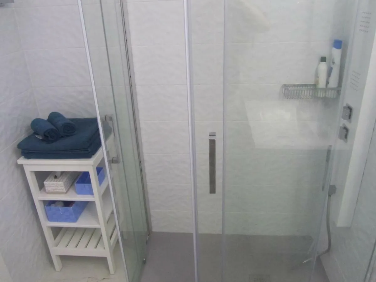 Apartamento Los Cristianos studio, modern, spacious, pool,WiFi Arona  España